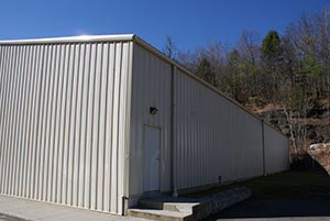 -Steel constructed Kingston Honda's showroom