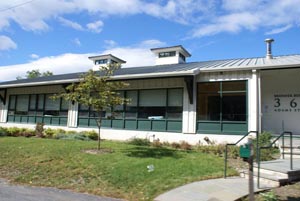 -Steel Office Building Bedford